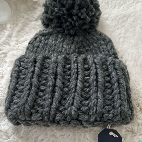 Hat Attack Chunky Knit Beanie Pom Hat Charcoal OS